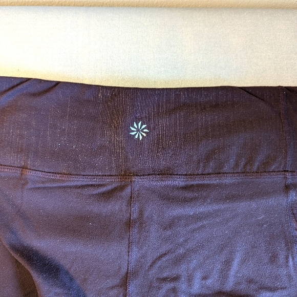 Athleta Maroon Leggings with Side Stripe Pattern Size M Medium - Picture 4 of 5